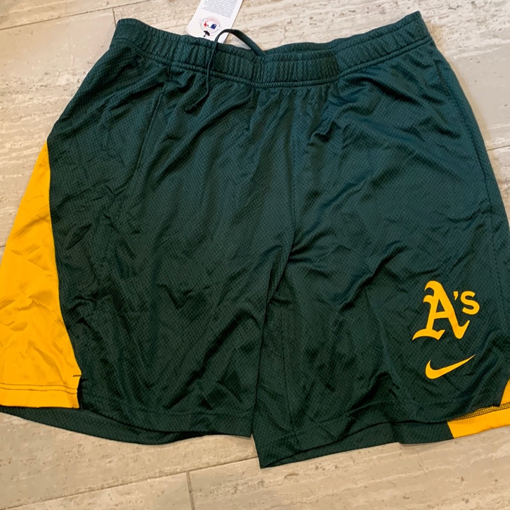 A s shorts. Nike. XL